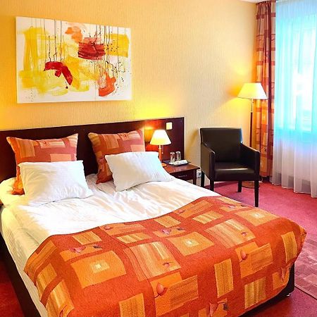 Lucky Fish Jurmala Hotel ภายนอก รูปภาพ