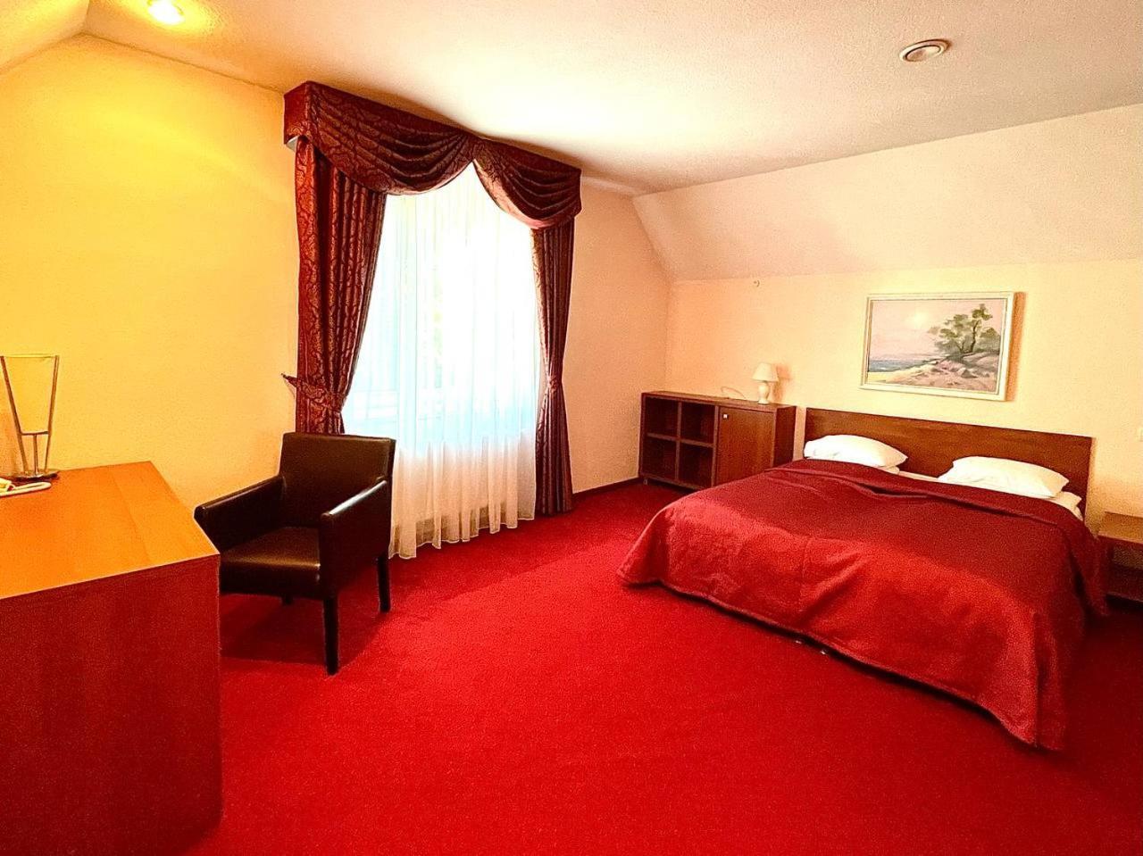 Lucky Fish Jurmala Hotel ภายนอก รูปภาพ
