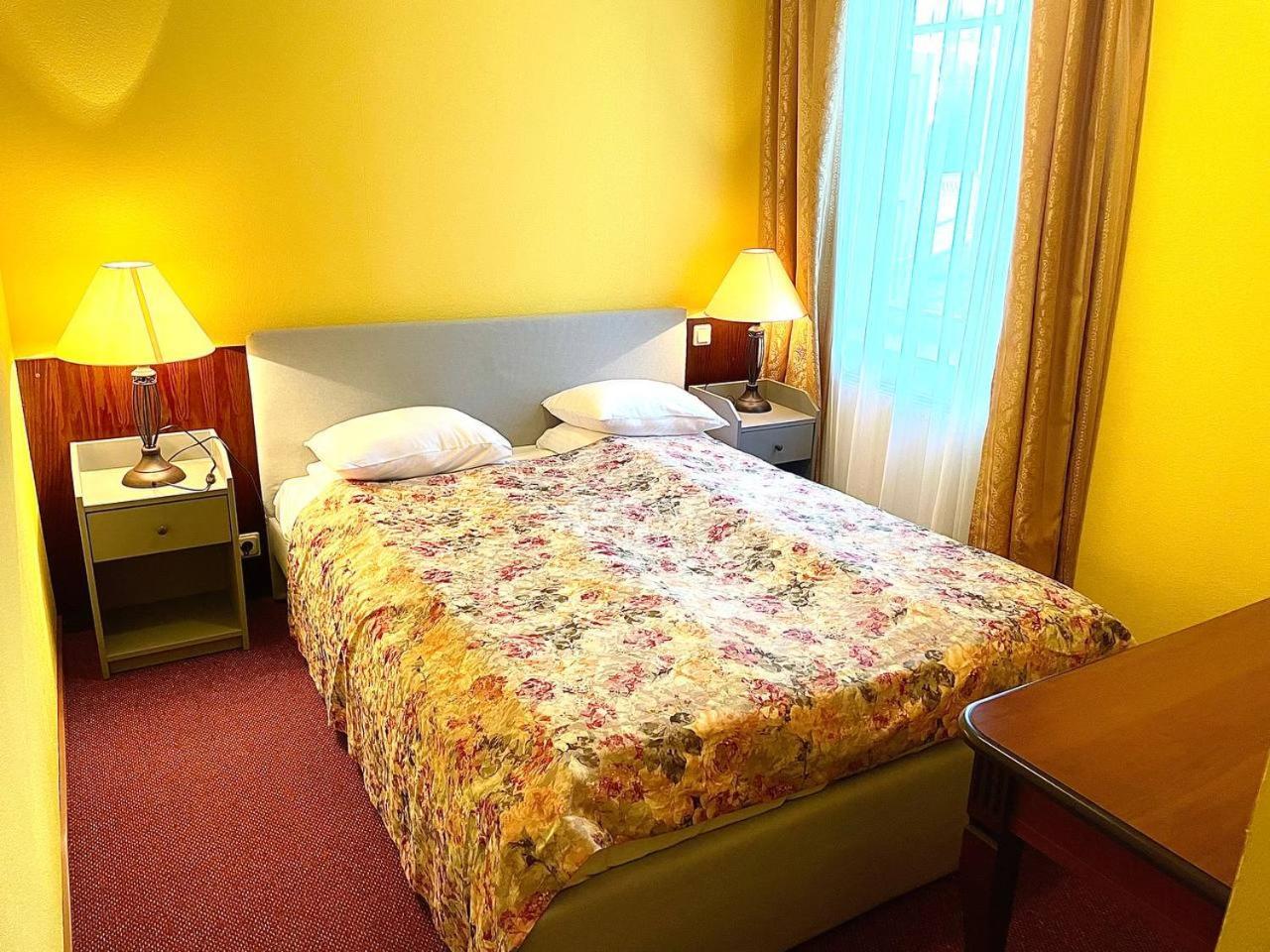 Lucky Fish Jurmala Hotel ภายนอก รูปภาพ