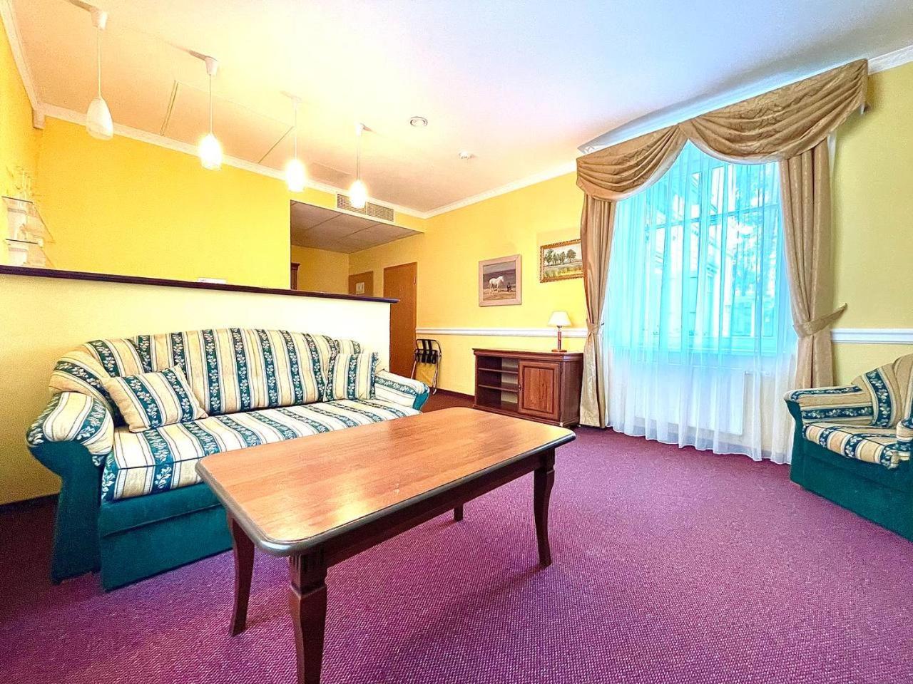 Lucky Fish Jurmala Hotel ภายนอก รูปภาพ