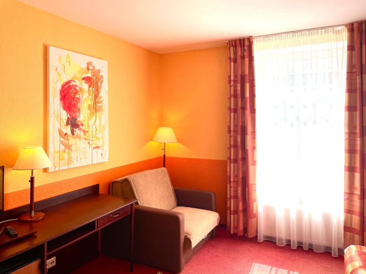 Lucky Fish Jurmala Hotel ภายนอก รูปภาพ